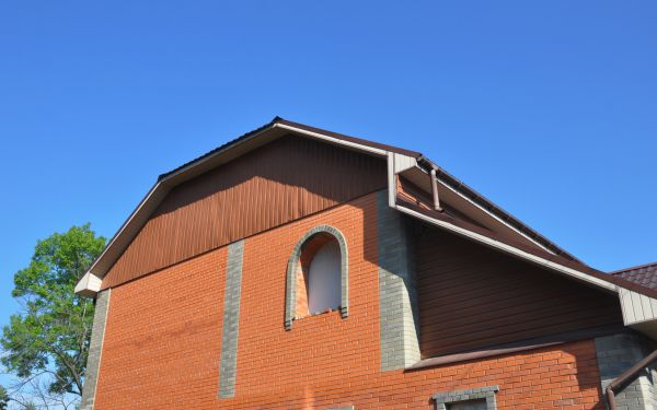 Brick Window Installation in Round Rock
